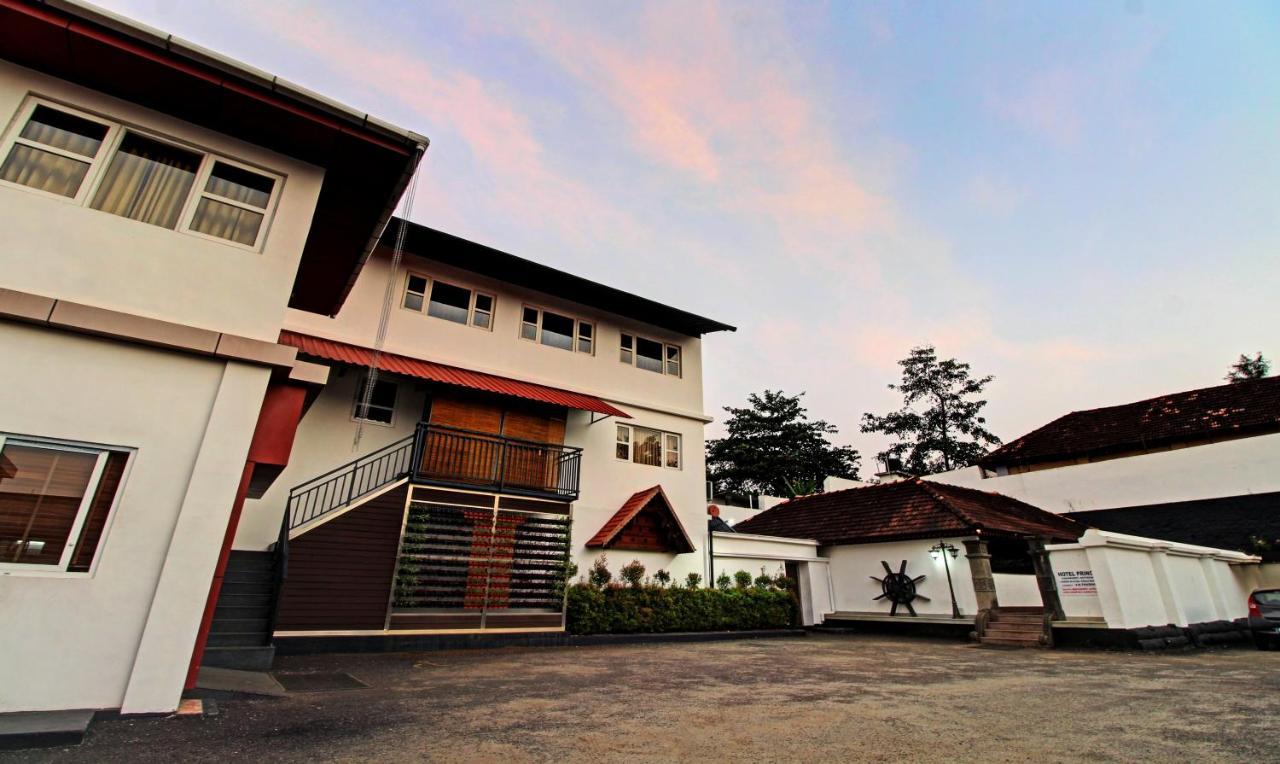 Hotel Treebo Prince Kottayam Exterior foto